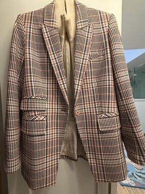 Veronica Beard Plaid Fuller Blazer with Quince ivory cashmere dickie
